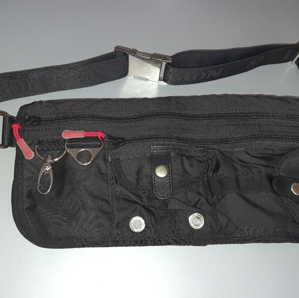 Lululemon Doggie Travel Pouch Belt Bag